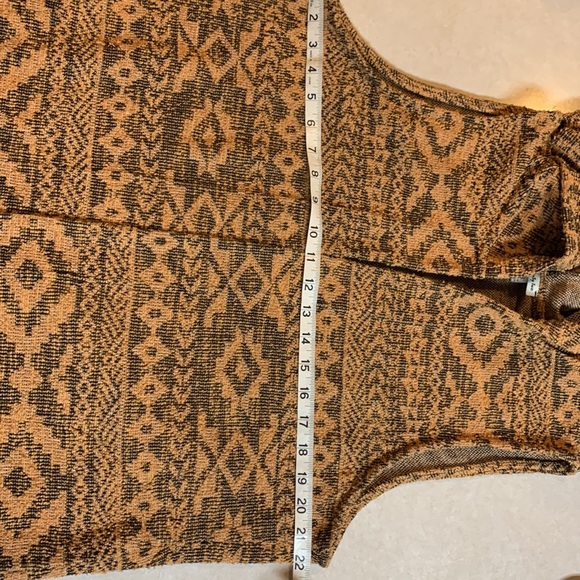 Seven Forty Two (XL) Long, Sleeveless Duster/Cardigan with hoodie - Picture 7 of 7